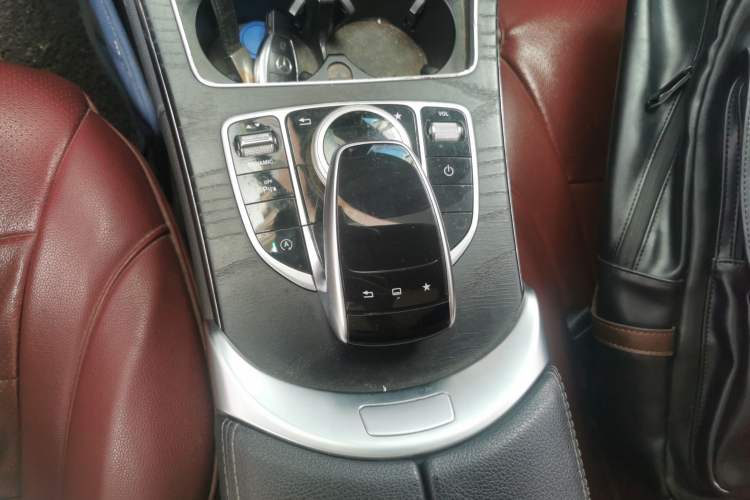 Used Mercedes-Benz C-Class 2016 C 200 L Sport Edition Gear Lever