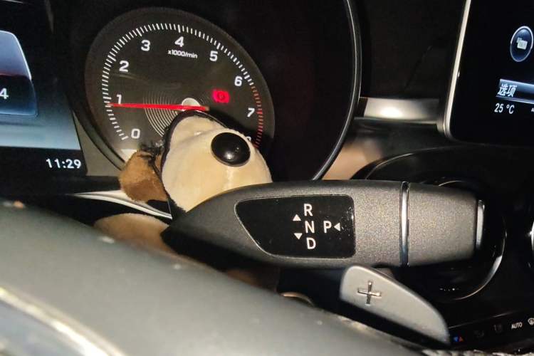 Used Mercedes-Benz C-Class 2016 C 200 L Sport Edition Gear Lever