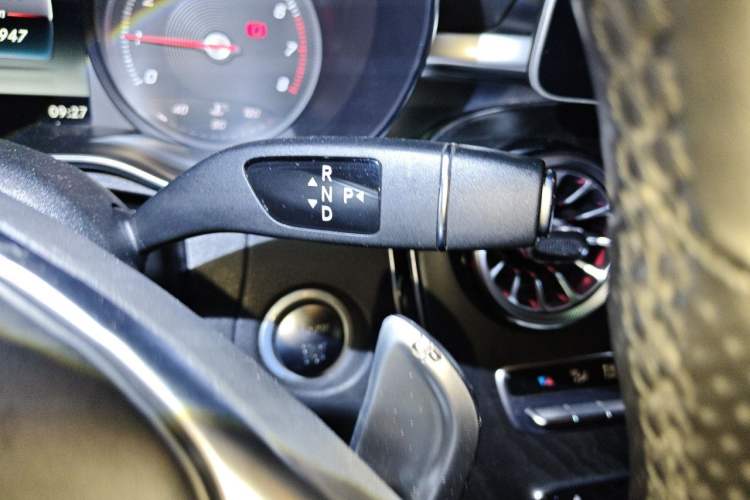 Used Mercedes-Benz C-Class 2016 C 180 L Sport Edition Gear Lever