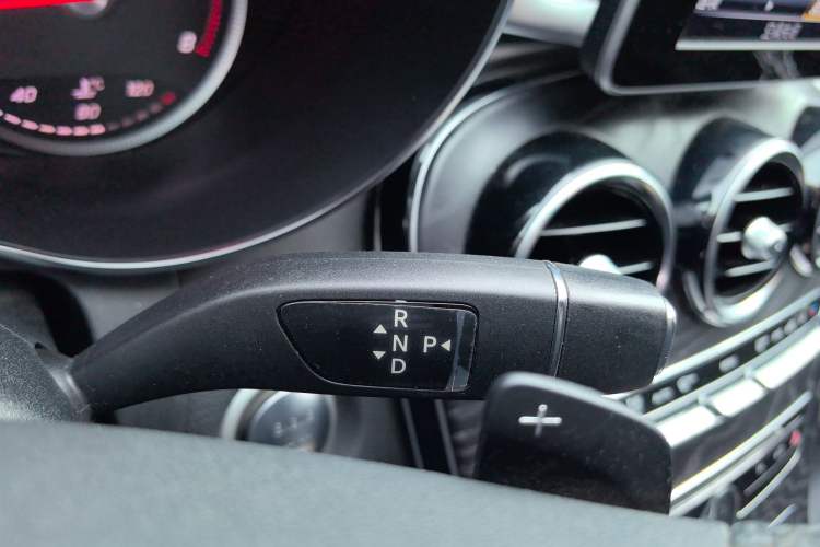 Used Mercedes-Benz C-Class 2016 C 200 L Sport Edition Gear Lever