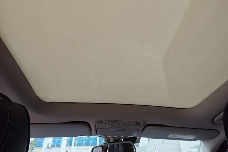 Used Mercedes-Benz C-Class 2016 C 200 L Sport Edition Headliner