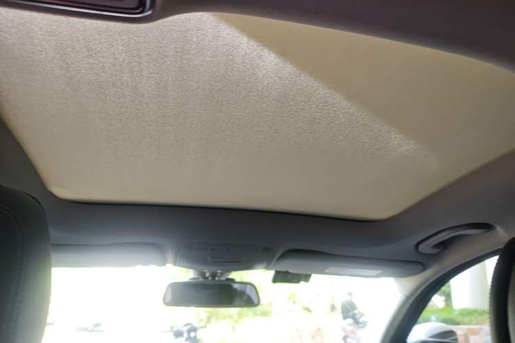 Used Mercedes-Benz C-Class 2016 C 200 L Sport Edition Headliner