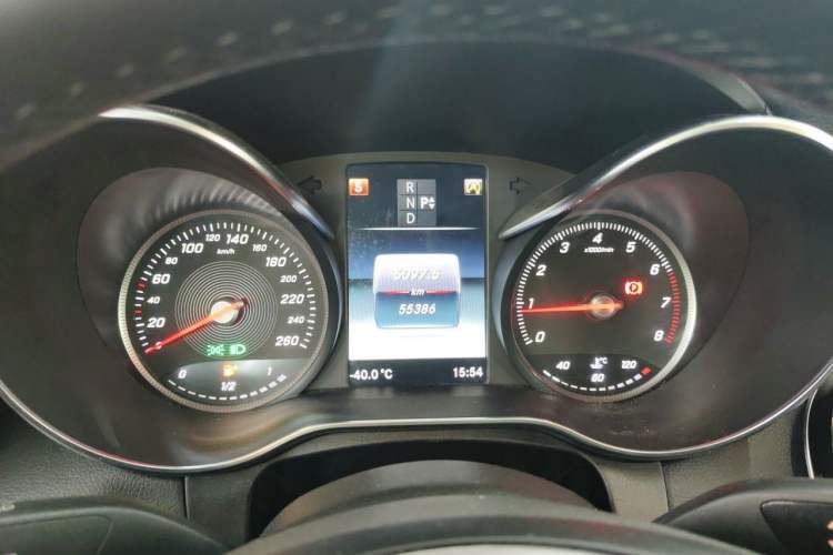 Used Mercedes-Benz C-Class 2016 C 200 L Sport Edition Instrument Cluster