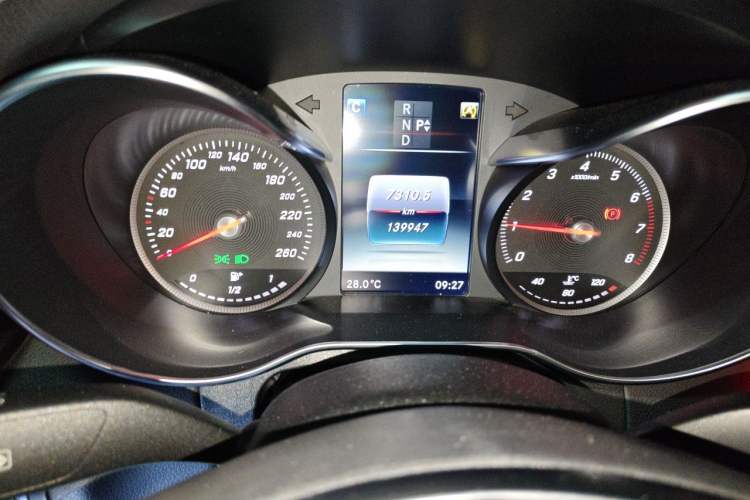 Used Mercedes-Benz C-Class 2016 C 180 L Sport Edition Instrument Cluster