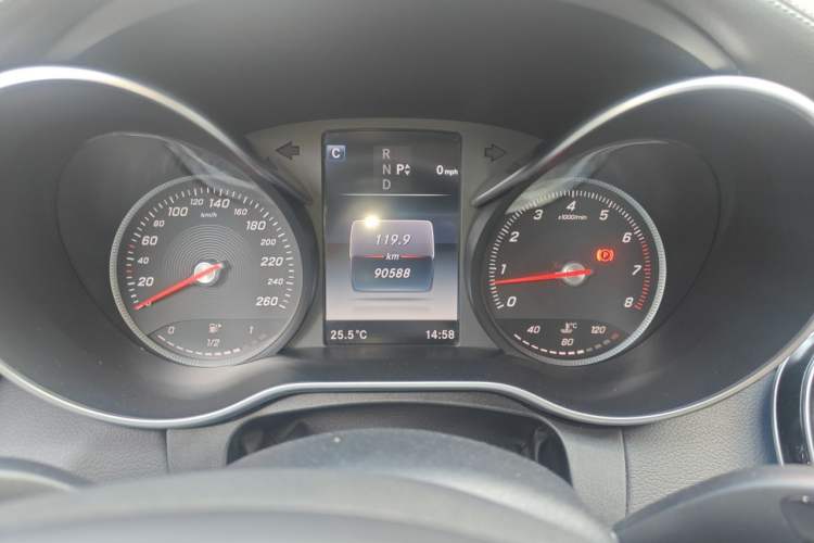 Used Mercedes-Benz C-Class 2016 C 200 L Sport Edition Instrument Cluster