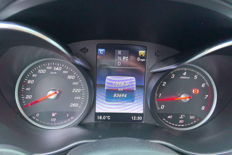 Used Mercedes-Benz C-Class 2016 C 200 L Sport Edition Instrument Cluster
