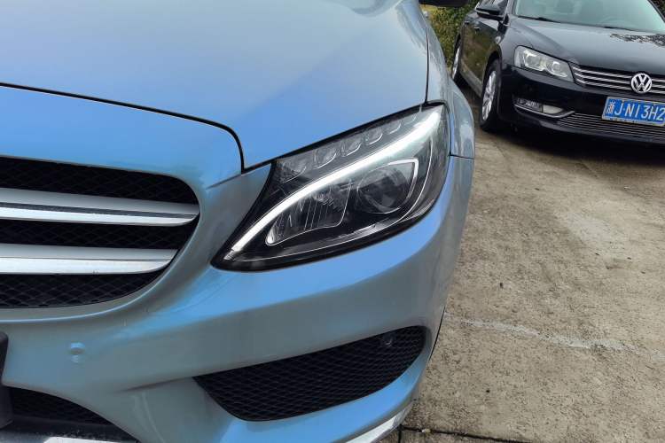 Used Mercedes-Benz C-Class 2016 C 200 L Sport Edition Left Front Headlight