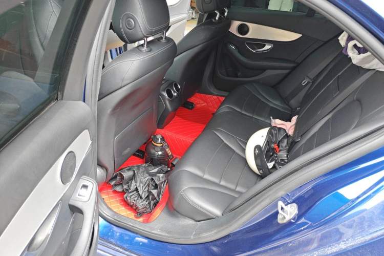 Used Mercedes-Benz C-Class 2016 C 200 Sport Edition Left Rear Seat