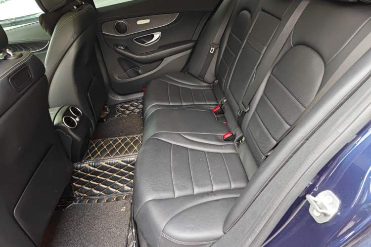 Used Mercedes-Benz C-Class 2016 C 200 L Sport Edition Left Rear Seat