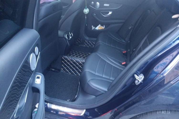 Used Mercedes-Benz C-Class 2016 C 200 L Sport Edition Left Rear Seat