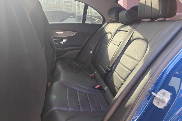 Used Mercedes-Benz C-Class 2016 C 200 L Sport Edition Left Rear Seat