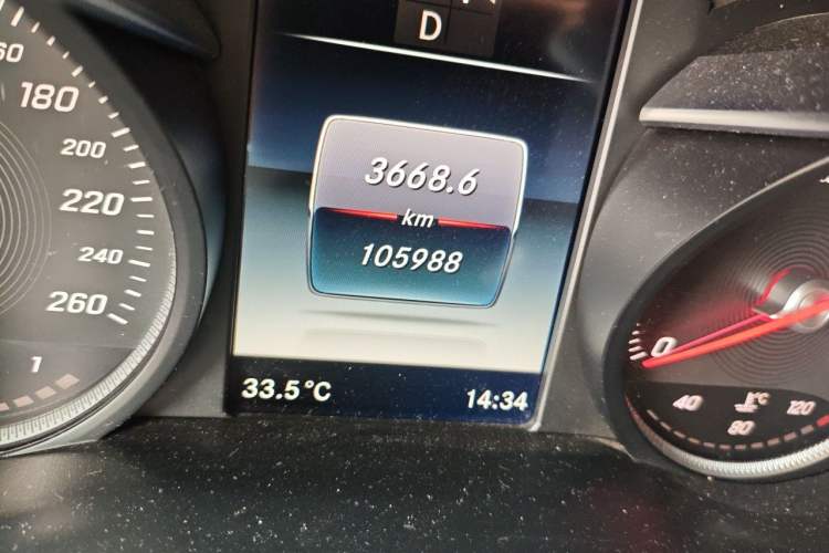 Used Mercedes-Benz C-Class 2016 C 200 Sport Edition Odometer Close Up