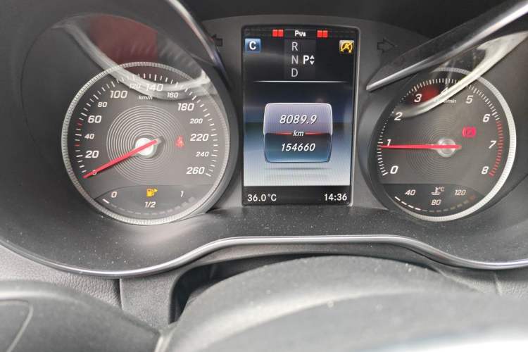 Used Mercedes-Benz C-Class 2016 C 200 Sport Edition Odometer Close Up