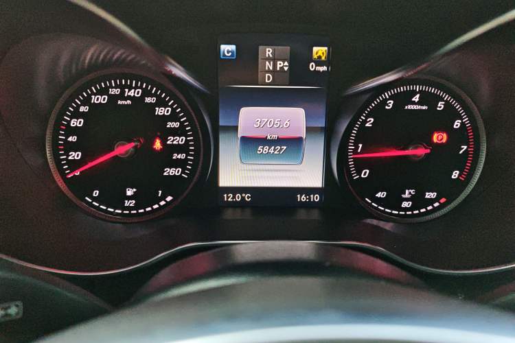 Used Mercedes-Benz C-Class 2016 C 200 Coupe Odometer Close Up