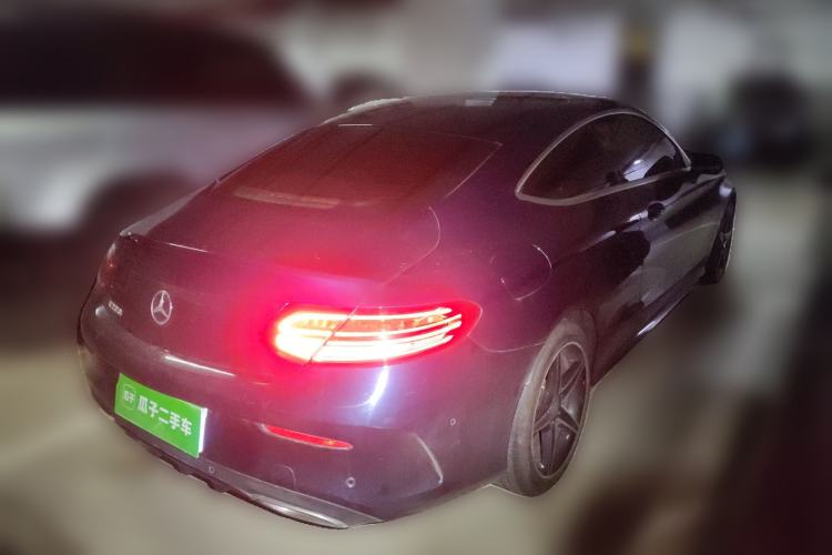 Used Mercedes-Benz C-Class 2016 C 200 Coupe Rear Right 45 Deg