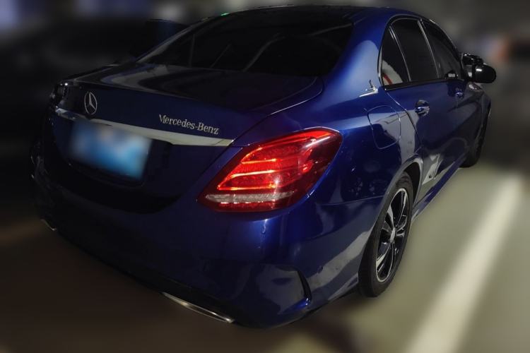 Used Mercedes-Benz C-Class 2016 C 200 Sport Edition Rear Right 45 Deg