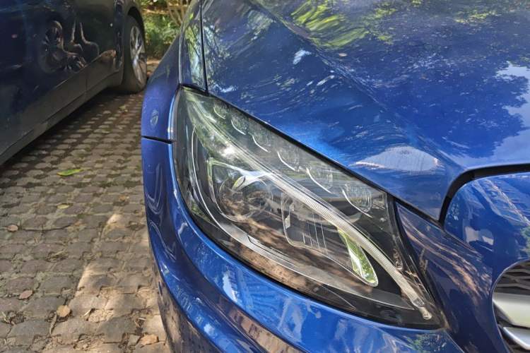 Used Mercedes-Benz C-Class 2016 C 200 Sport Edition Right Front Headlight
