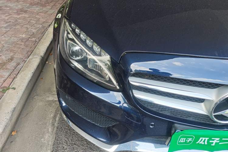 Used Mercedes-Benz C-Class 2016 C 200 L Sport Edition Right Front Headlight