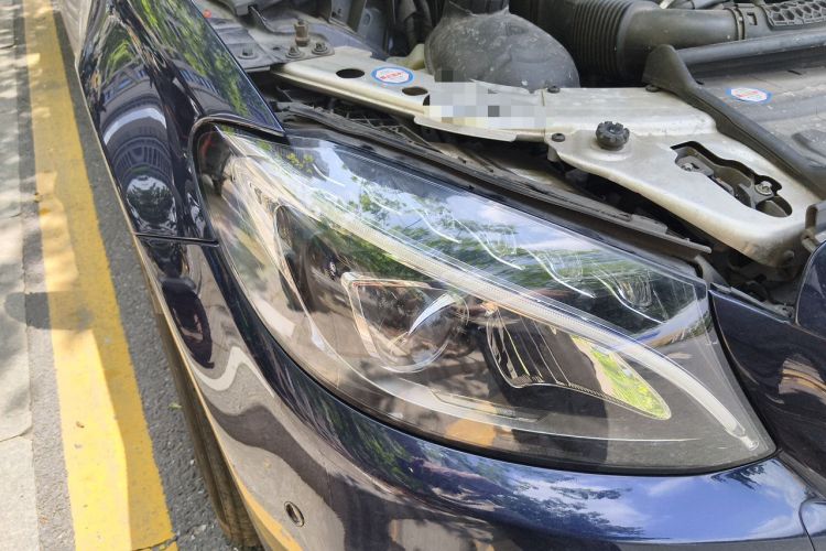 Used Mercedes-Benz C-Class 2016 C 200 L Sport Edition Right Front Headlight