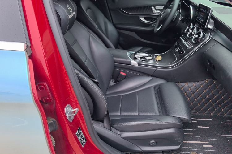 Used Mercedes-Benz C-Class 2016 C 200 L Sport Edition Right Front Seat