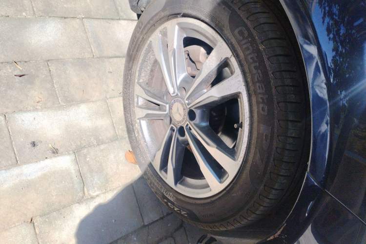 Used Mercedes-Benz C-Class 2016 C 200 L Sport Edition Right Front Wheel Hub
