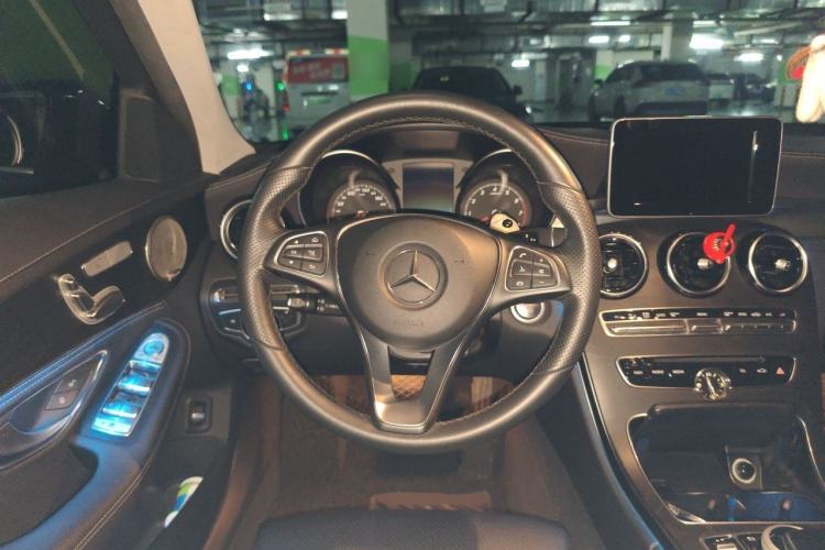 Used Mercedes-Benz C-Class 2016 C 200 L Sport Edition Steering Wheel