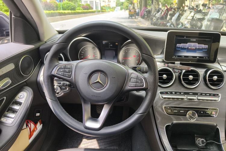 Used Mercedes-Benz C-Class 2016 C 200 L Sport Edition Steering Wheel