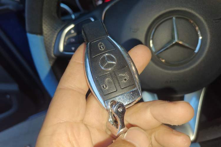 Used Mercedes-Benz C-Class 2016 C 180 L Sport Edition Vehicle Key