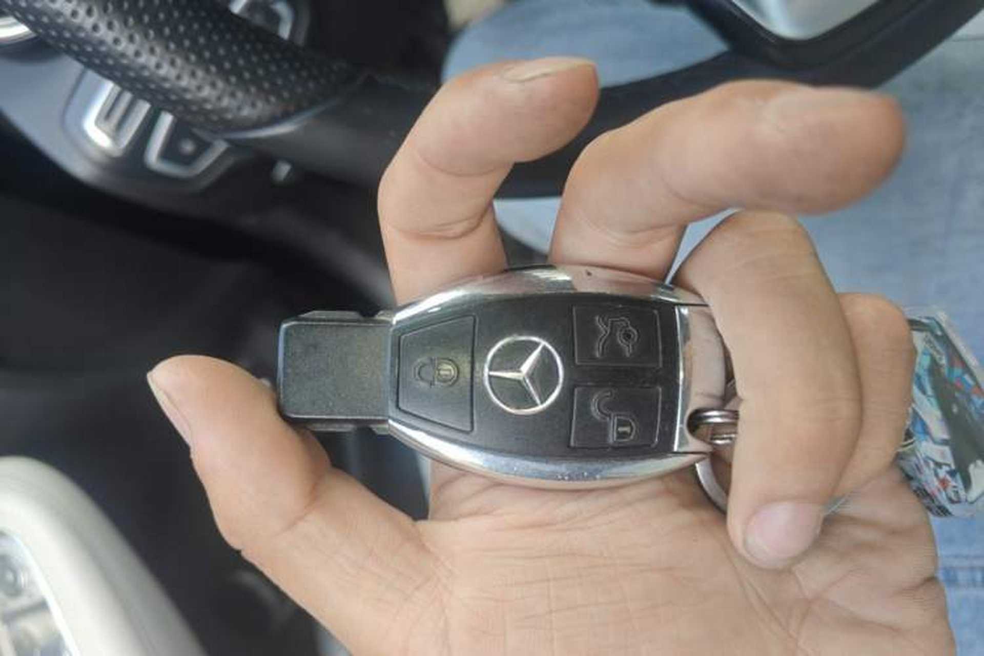 Used Mercedes-Benz C-Class 2016 C 200 L Sport Edition Vehicle Key