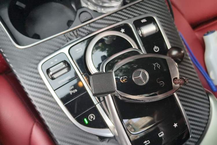 Used Mercedes-Benz C-Class 2016 C 200 Sport Edition Vehicle Key