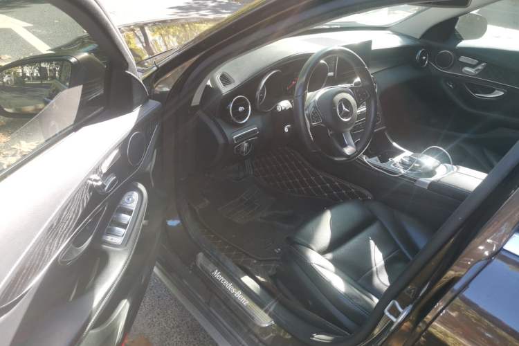 Used Mercedes-Benz C-Class 2016 C 200 L Sport Edition Driver Seat