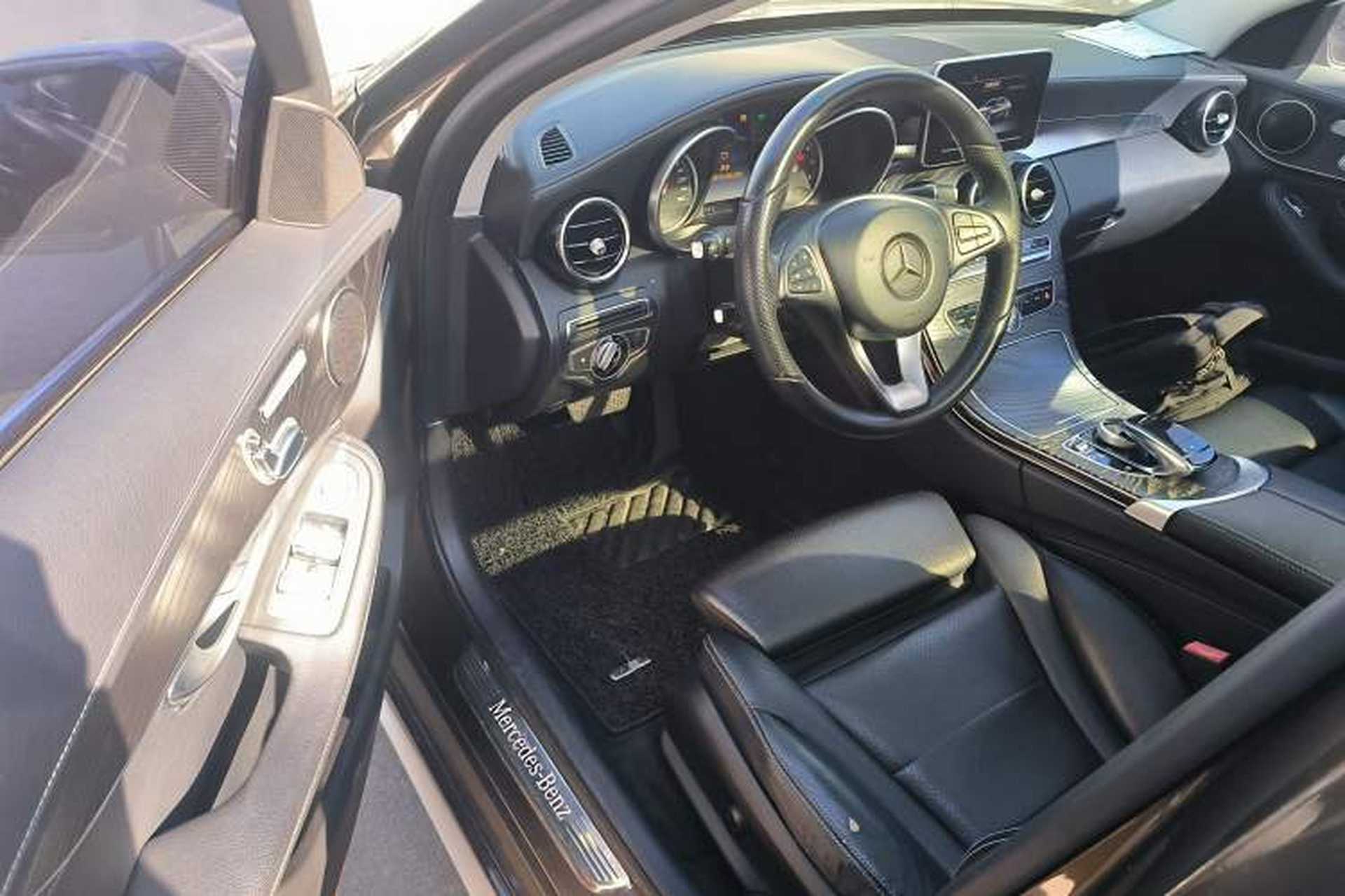 Used Mercedes-Benz C-Class 2016 C 200 L Sport Edition Driver Seat