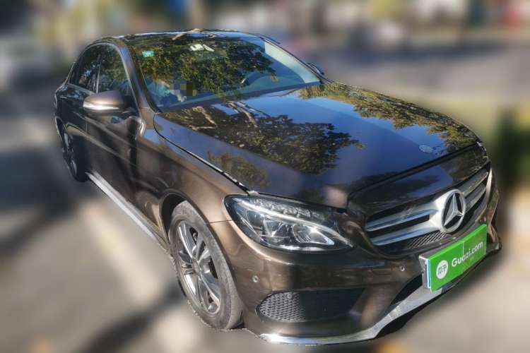 Used Mercedes-Benz C-Class 2016 C 200 L Sport Edition Front Right 45 Deg
