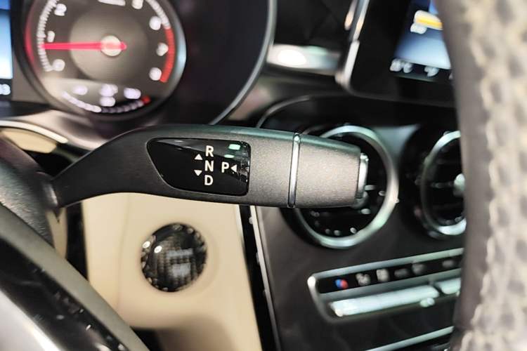 Used Mercedes-Benz C-Class 2016 C 200 L Sport Edition Gear Lever