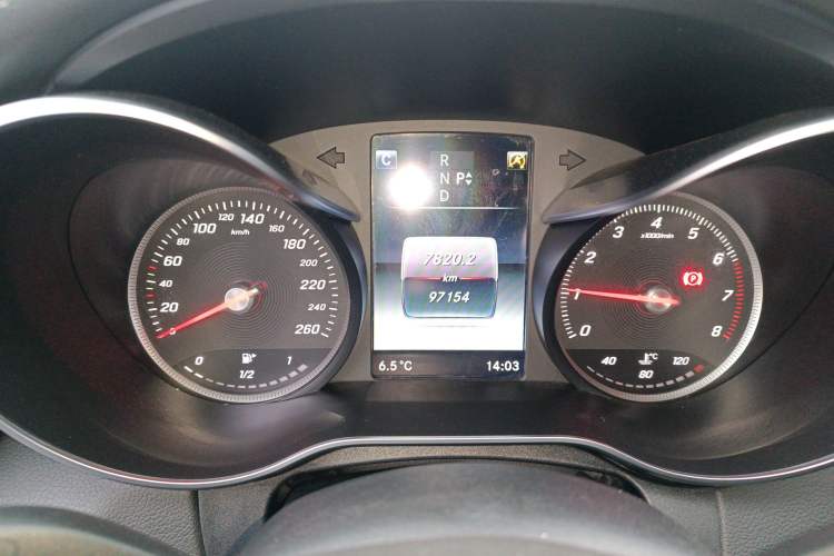 Used Mercedes-Benz C-Class 2016 C 200 L Sport Edition Instrument Cluster