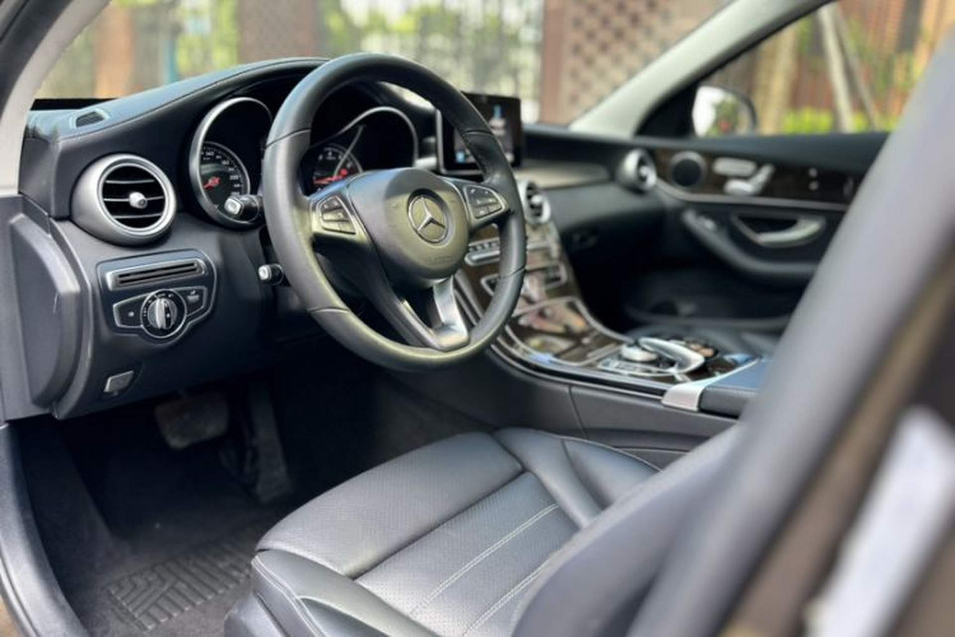 Used Mercedes-Benz C-Class 2016 C 200 L Left Front Seat