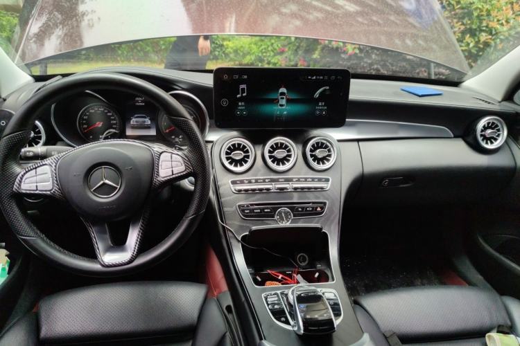 Used Mercedes-Benz C-Class 2016 C 180 L Sport Edition Center Console