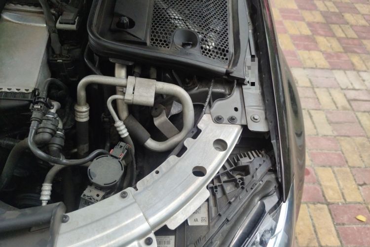 Used Mercedes-Benz C-Class 2016 C 180 L Sport Edition Engine Bay Left