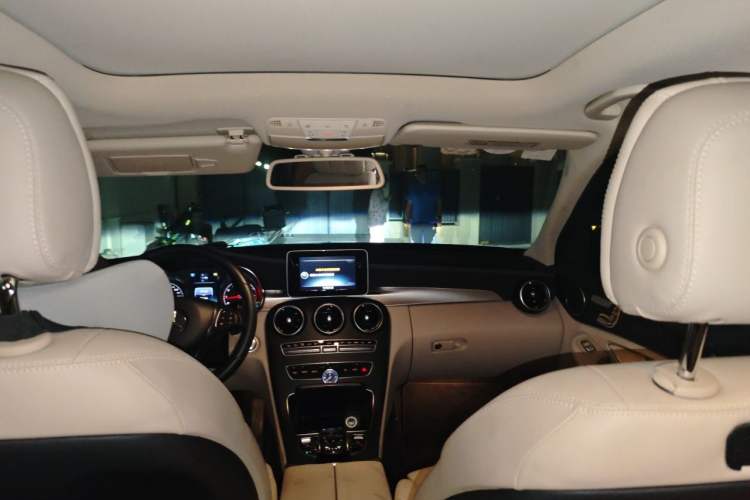 Used Mercedes-Benz C-Class 2016 C 200 L Sport Edition Headliner