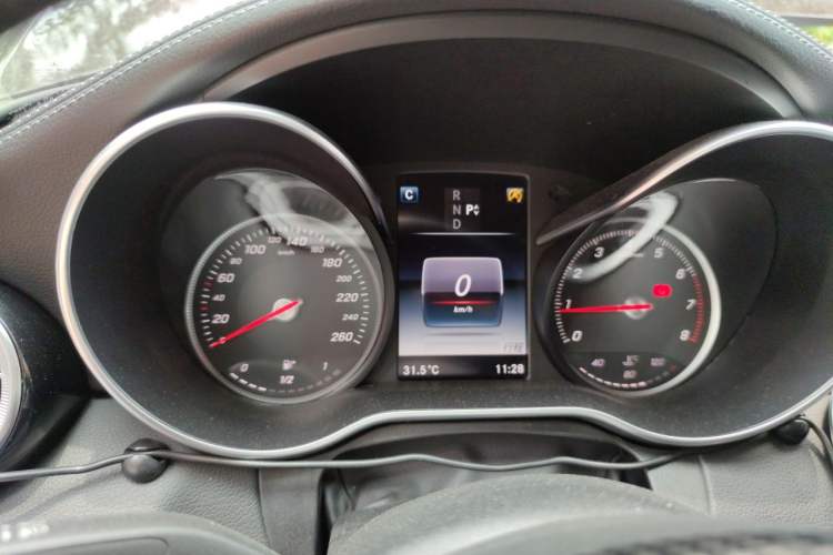 Used Mercedes-Benz C-Class 2016 C 180 L Sport Edition Instrument Cluster