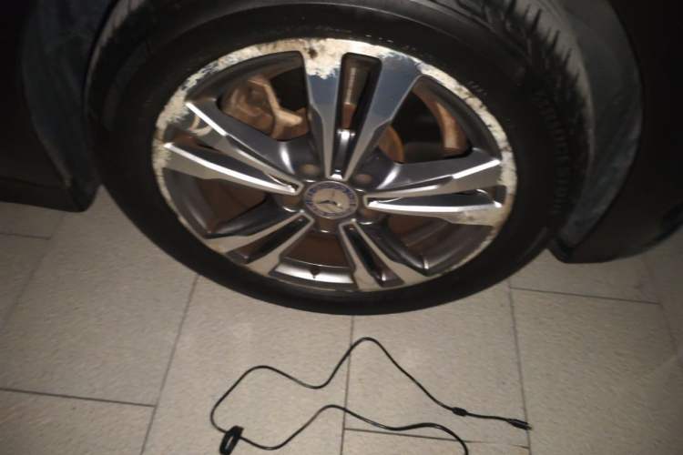 Used Mercedes-Benz C-Class 2016 C 200 L Sport Edition Right Front Wheel Hub