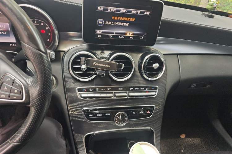 Used Mercedes-Benz C-Class 2016 C 200 L Sport Edition Audio And AC Panel