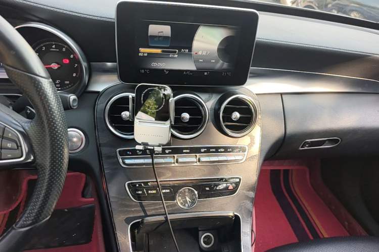 Used Mercedes-Benz C-Class 2016 C 180 L Sport Edition Audio And AC Panel