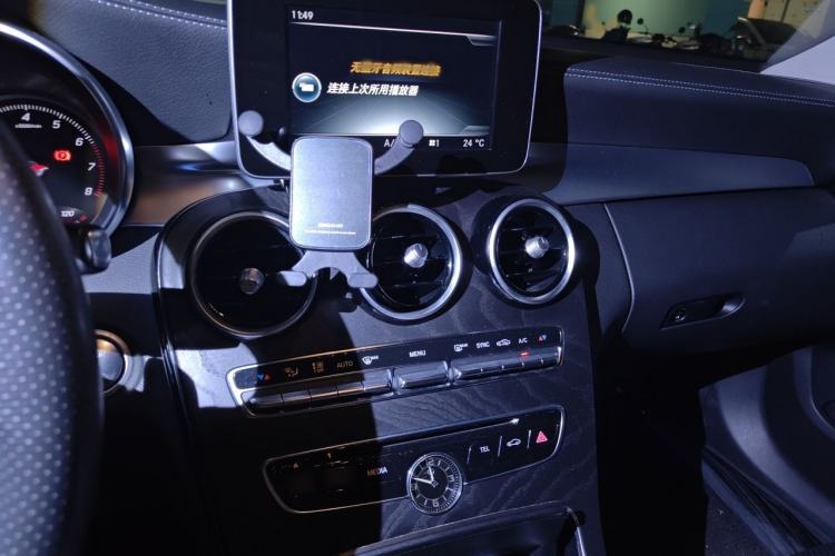 Used Mercedes-Benz C-Class 2016 C 200 L Sport Edition Audio And AC Panel