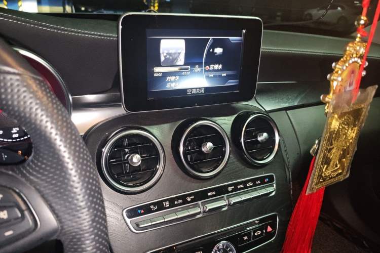Used Mercedes-Benz C-Class 2016 C 200 L Sport Edition Audio And AC Panel
