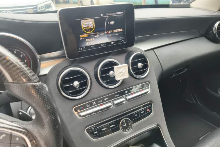Used Mercedes-Benz C-Class 2016 C 200 L Sport Edition Audio And AC Panel