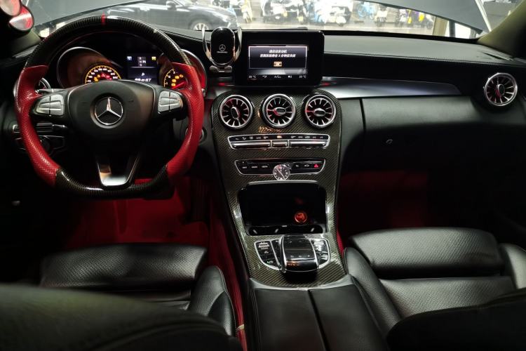 Used Mercedes-Benz C-Class 2016 C 200 L Sport Edition Center Console