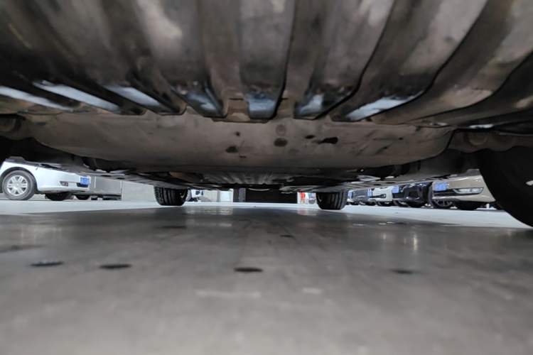 Used Mercedes-Benz C-Class 2016 C 200 L Sport Edition Chassis Front