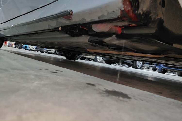 Used Mercedes-Benz C-Class 2016 C 200 L Sport Edition Chassis Front Right