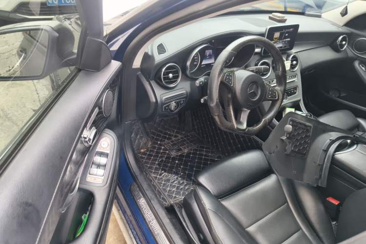 Used Mercedes-Benz C-Class 2016 C 200 L Sport Edition Driver Seat